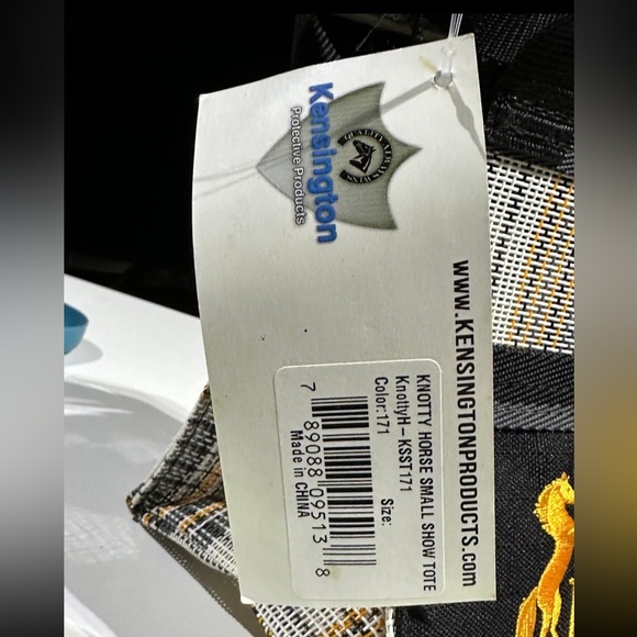 Brand New Knotty Horse grooming tote - by Kensington - Picture 2 of 5